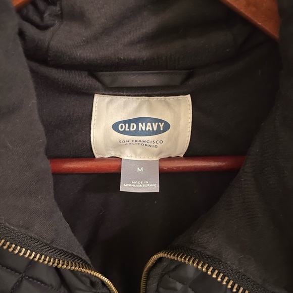 Ladies Old Navy quilted lightweight jacket in color navy blue, sz M, like new! - Picture 5 of 10